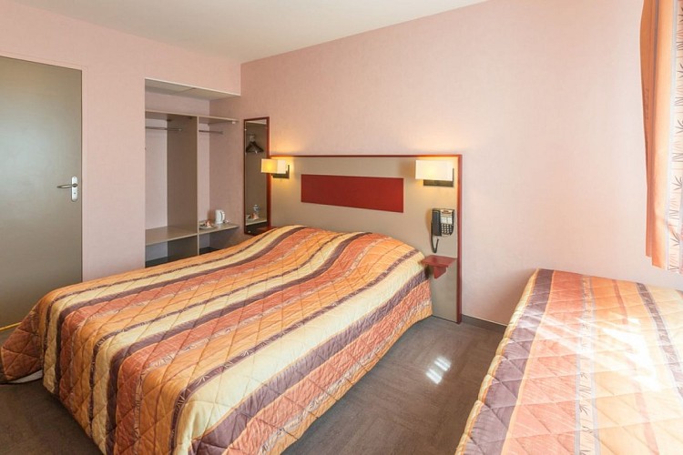 pressoir_hotel_906678_DP5D4827