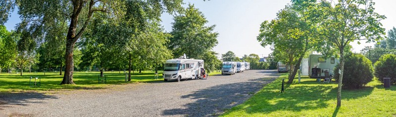 Camping-car La Suze-sur-Sarthe