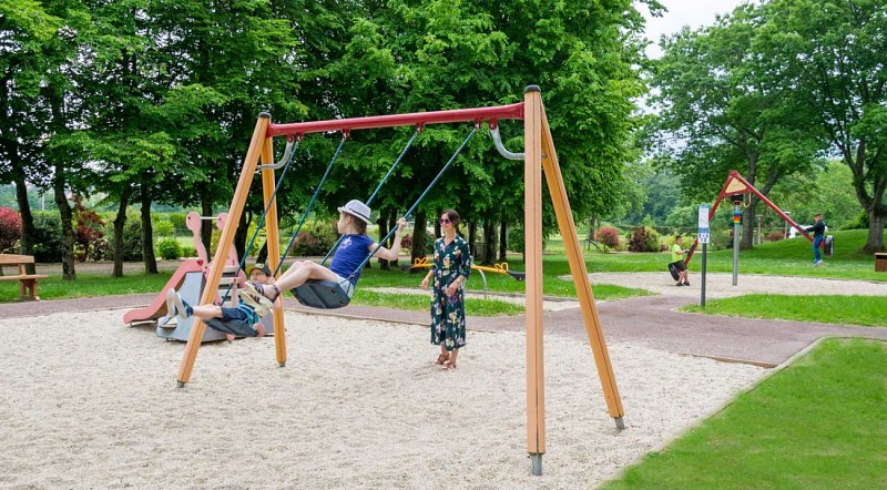 Camping de l'Hippodrome de Sablé - Jeux pour enfants