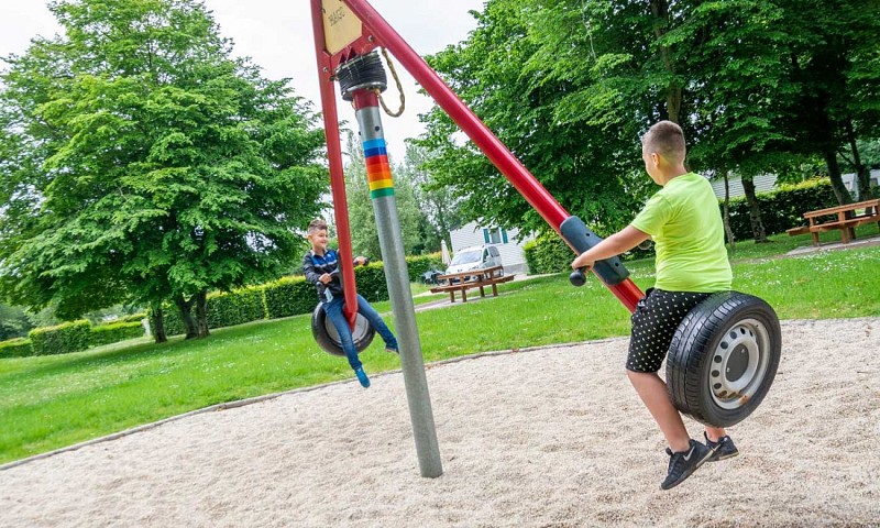 Camping de l'Hippodrome de Sablé - Jeux pour enfants
