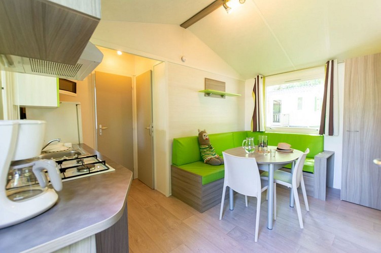 Camping-Le-Septentrion-cuisine mobile home