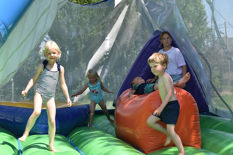 Structure gonflable enfants