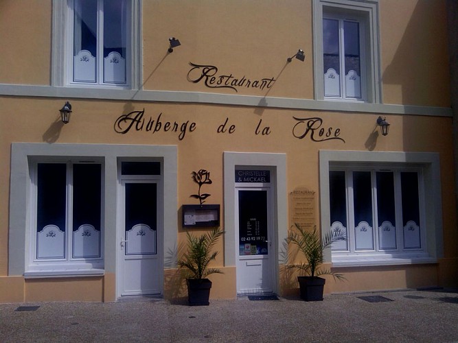 Vallee-de-la-sarthe-Auberge-de-la-Rose