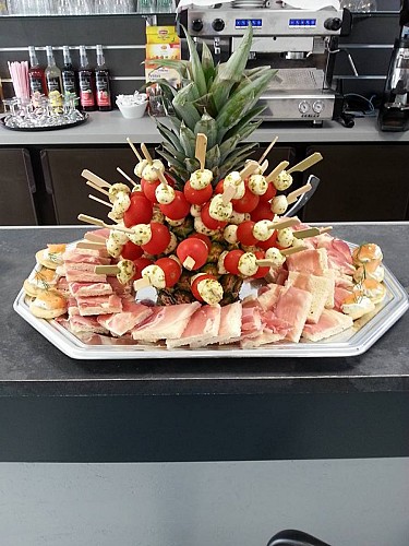 21151224_116528975748305_1398013940626524454_n