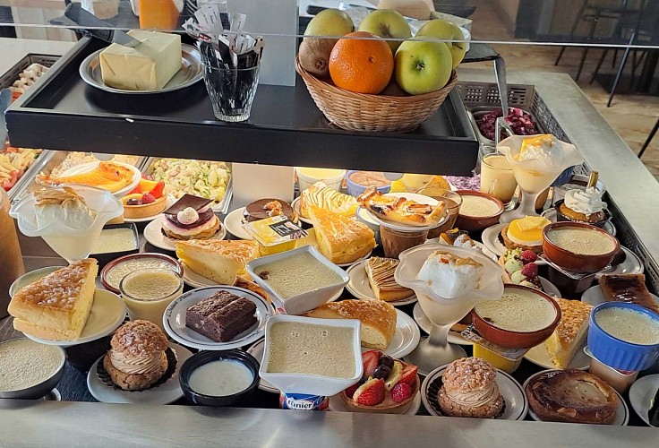 Buffet-de-dessert- Chez Tante Alice