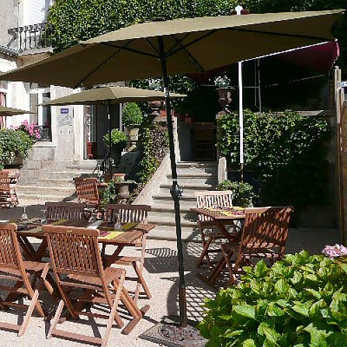 Terrasse du Restaurant le Bretagne