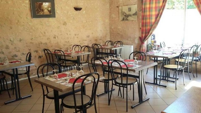 vallee-de-la-sarthe-brains-sur-gee-lebistrotduvillage_interieur