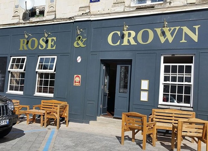 Rose-and-Crown-Le-Lude