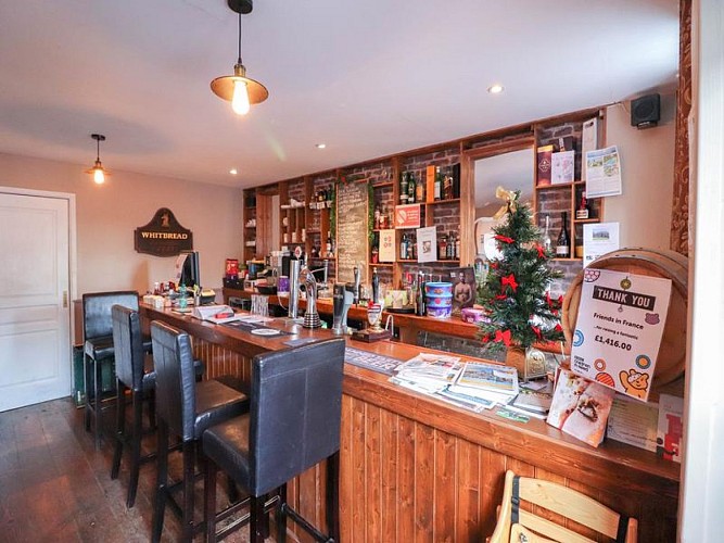 Rose and Crown_Le Lude