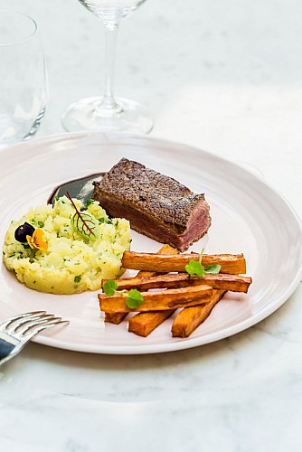 Lemanscountryclub-yvreleveque-72-rest-Melanie-Denizot-Best-Western-4