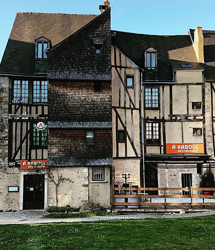 7533F53D-512D-43D4-B3C6-4C49AFCDC1F0