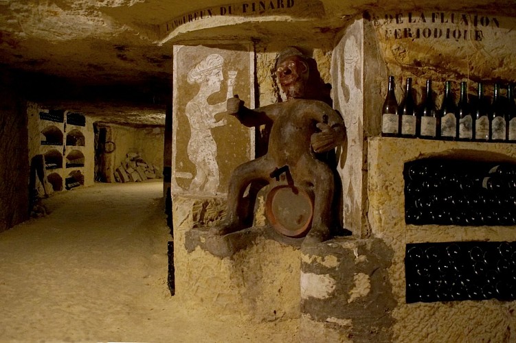 Domaine Lelais_Loir en Vallée_Cave troglodyte Bacchus