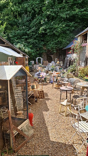 La cour des trouvailles