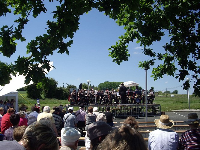 Musiques des années 30 et 40 en plein-air