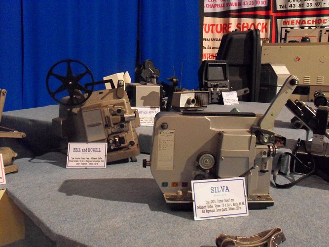 PCU879000735 - L'amateur