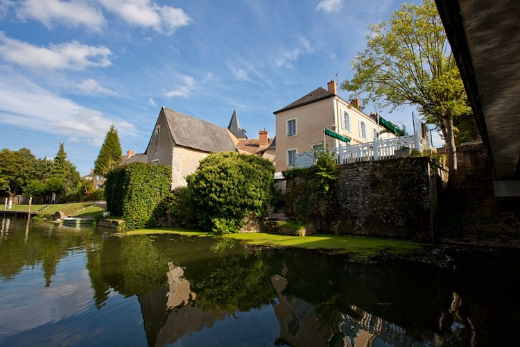 Malicorne-sur-Sarthe--Ponts