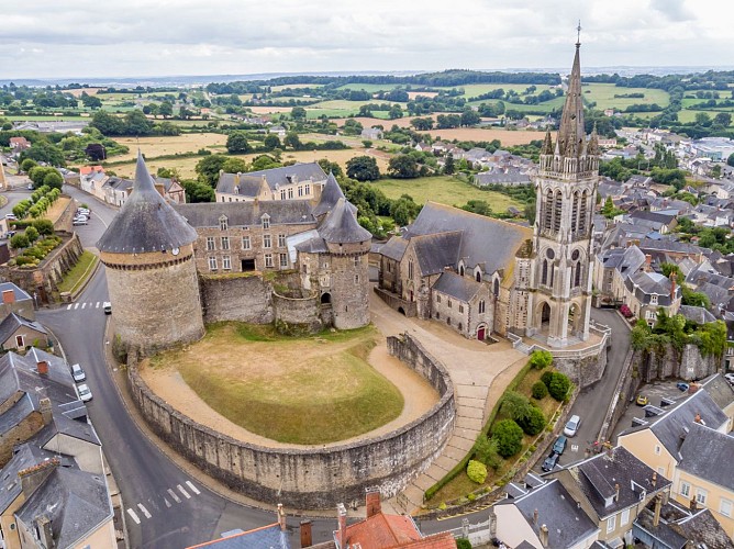 Barbacane du château de Sillé-le-Guillaume
