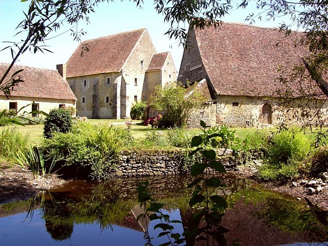 Prieuré de Mayanne extérieur