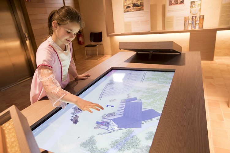 Manoir de la Cour - jeu numérique