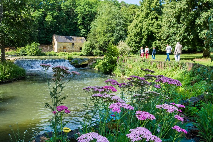 Chateau-de-Dobert- Visite extérieure