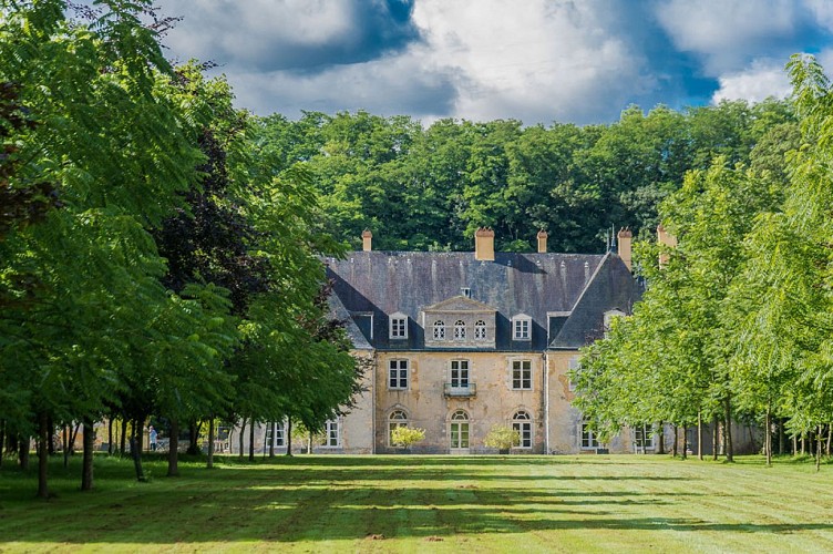 Chateau-de-Dobert-vue sur le château