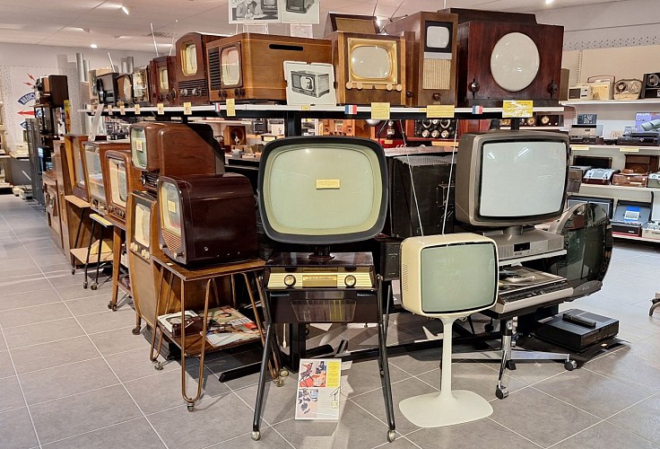 Musée audiovisuel et communication - Montval sur Loir