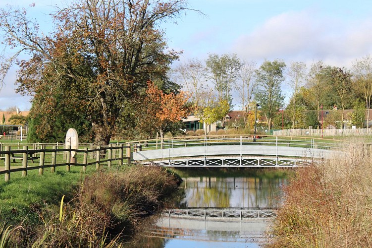 Site des douves Beaufay