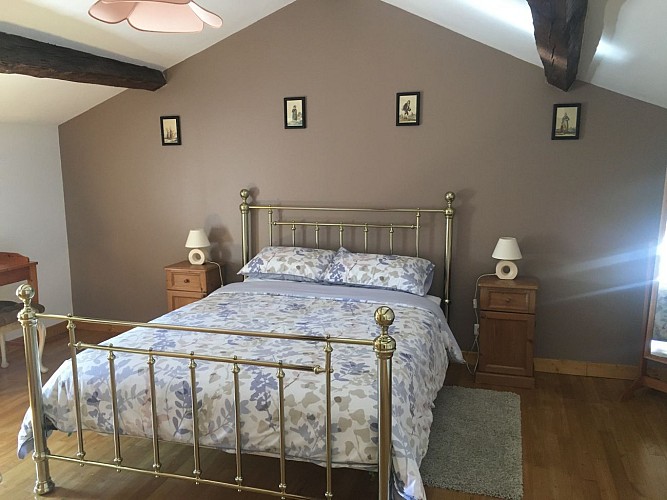 Le Roitelet bedroom - Gites dans les champs