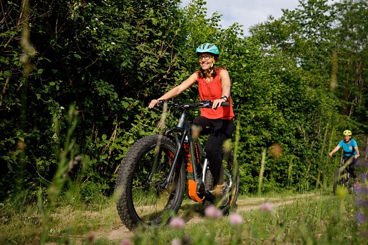 Expérience Vélo, randonnée en VTT électrique et activités de groupe et team building