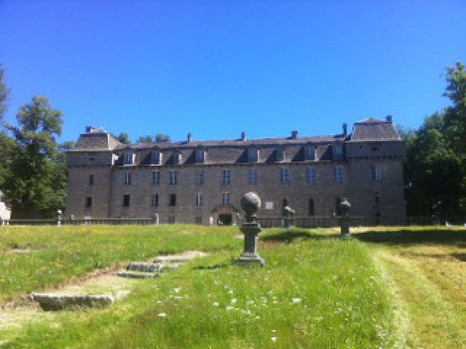 3-La Baume : gîte du château