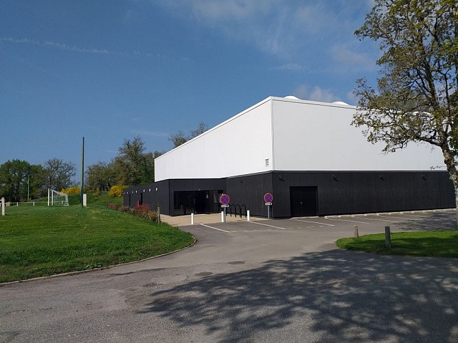 SALLE MULTISPORT SST AUVENT EXT2