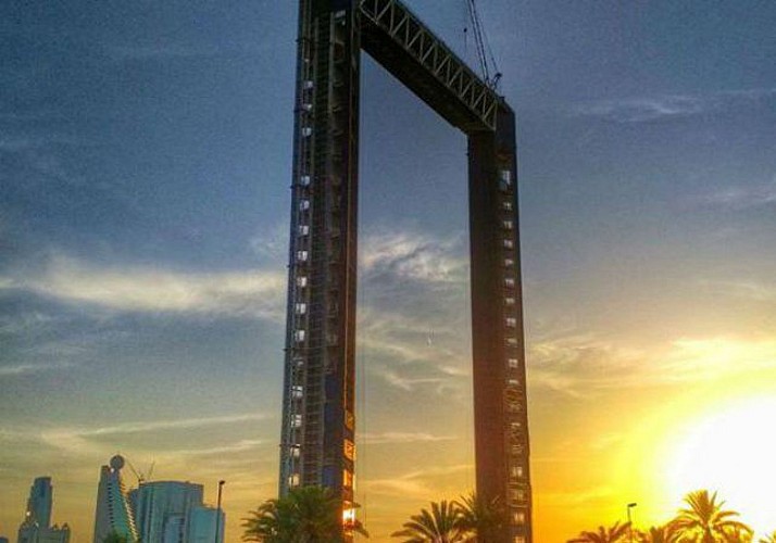 Billet Dubai Frame - Date flexible