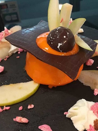 Pause et Vous- Dôme aux pommes et noisettes