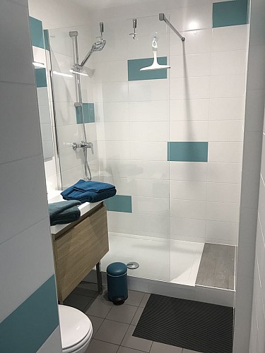 CHAMBRES D'HOTES LES PAPOULIS CHAMBRE TURQUOISE