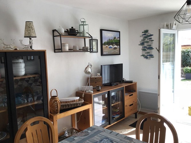 M ET MME DEBAR - MAISON INDIVIDUELLE 4 PERSONNES