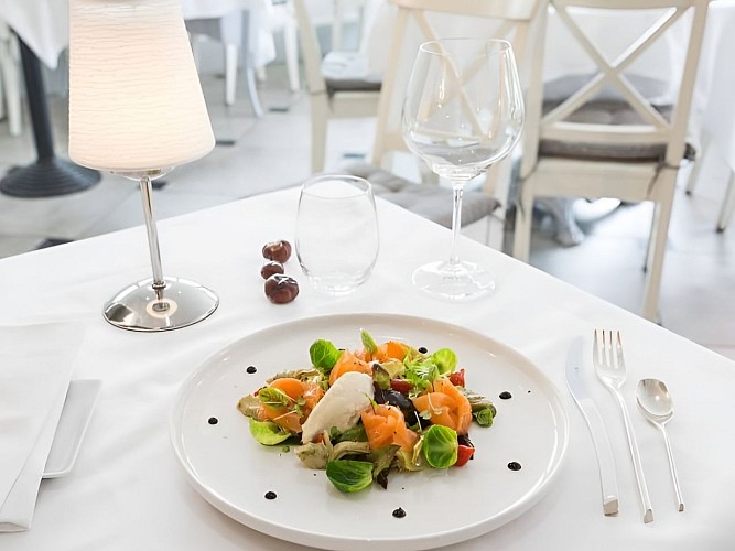 Saumon - Au Pied des Marais Varaville