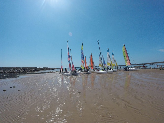 ECOLE DE VOILE DE LA NORMANDELIERE