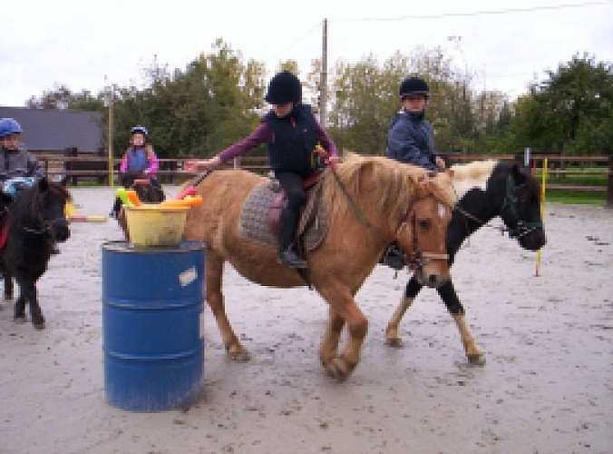 CENTRE EQUESTRE DE LA CHEVRIE
