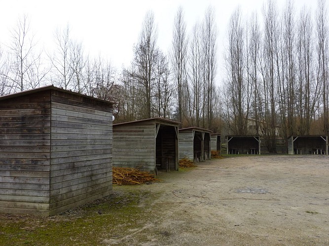 Aire de pique-nique aire couverte des Cabanes
