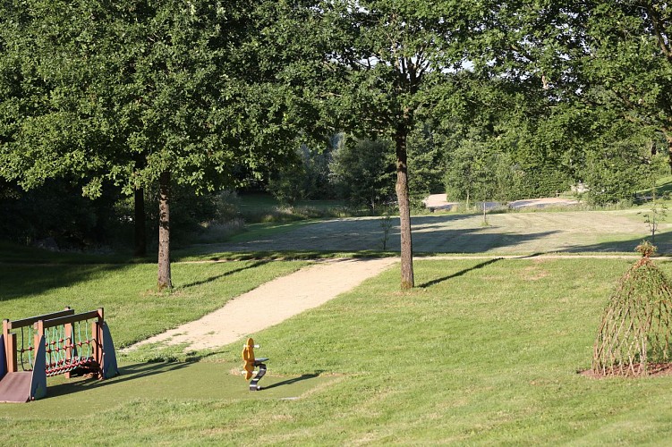 AIRE DE PIQUE-NIQUE DU PARC DES LAVANDIÈRES