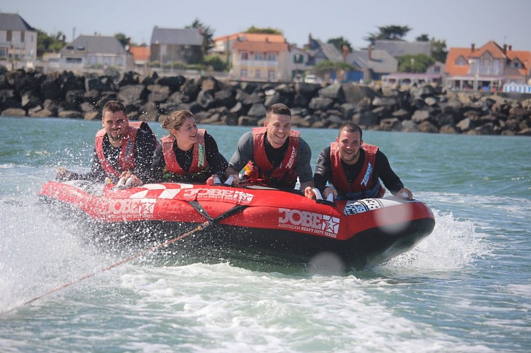 BOUÉE TRACTÉE - SAINT GILLES JET SKI