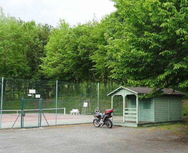 Courts de Tennis extérieurs et Piste de Padel