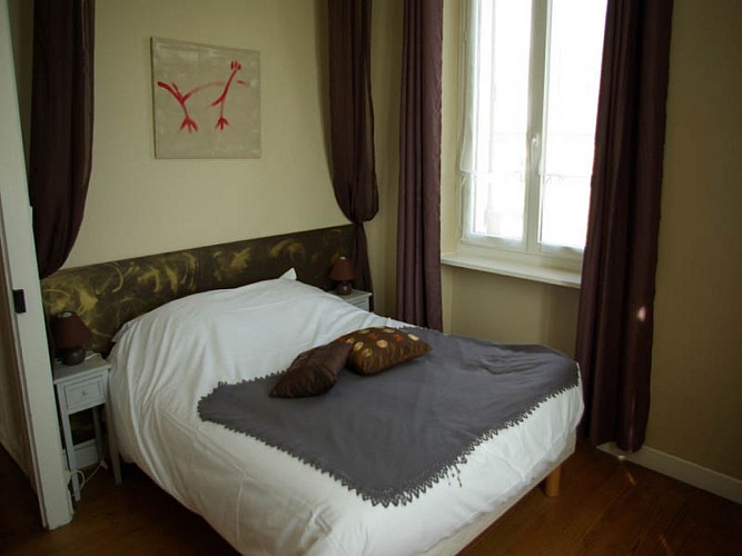 laptitepoulerouge_lenid_chambre1