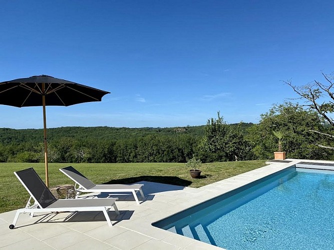 Domaine de Cazal chambre hote perigord noir vallee dordogne piscine