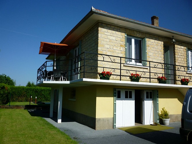 maison des chateaux- piscine chauffée