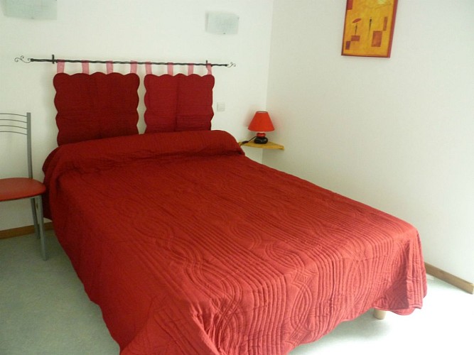 maison des chateaux- piscine chauffée4