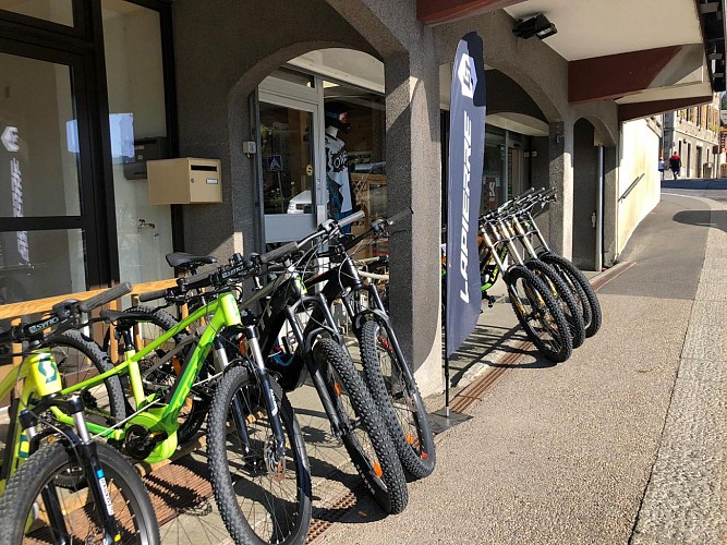 Charles Sports - SkiSet