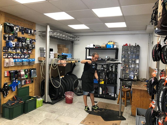 Charles Sports - SkiSet