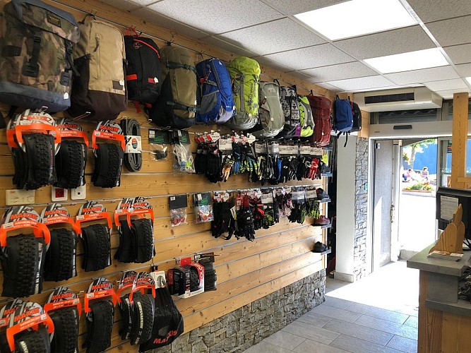 Charles Sports - SkiSet