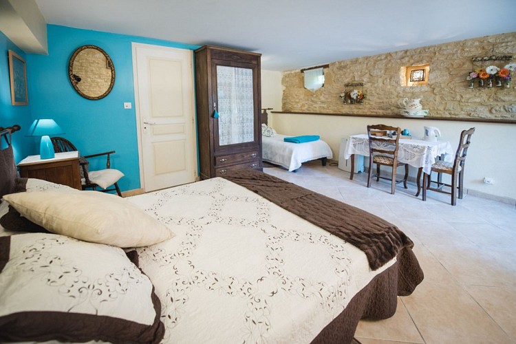 Chambre d'hôtes Iris 5 - @lesfilolies - proche Sarlat la Canéda - Dordogne